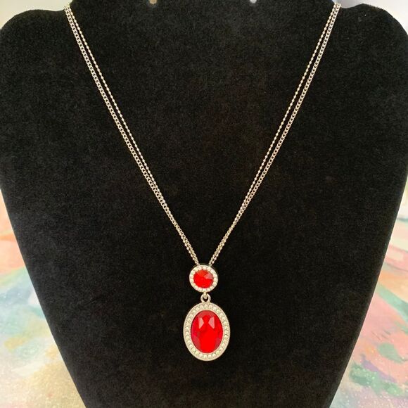 Paparazzi Silver Tone Red Rhinestone Pendant Necklace Double Chain Jewelry - Picture 1 of 5
